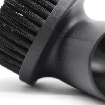 Industrielle Rundbürste Ø 40 mm, Detail der Basis und synthetischen Borsten, ideal für professionelle Zentralstaubsauganlagen
